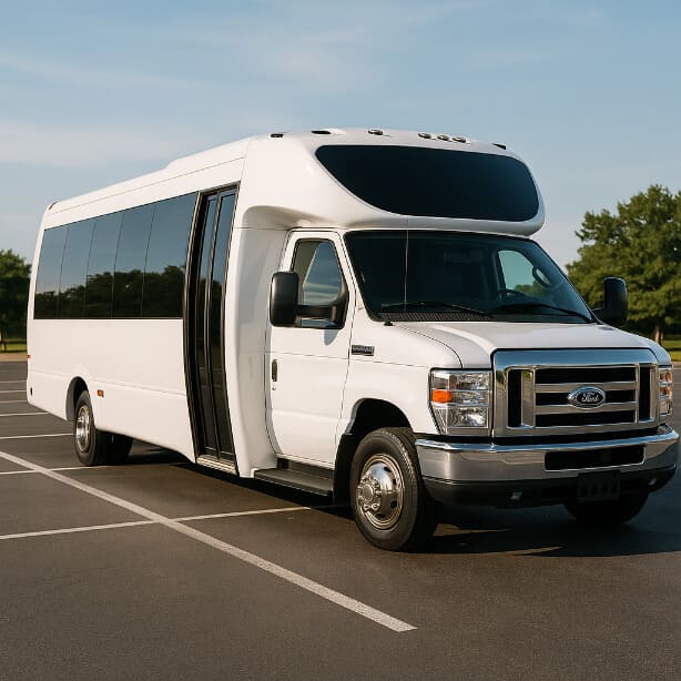 Parma Coach Bus Service 20 Passenger Minibus