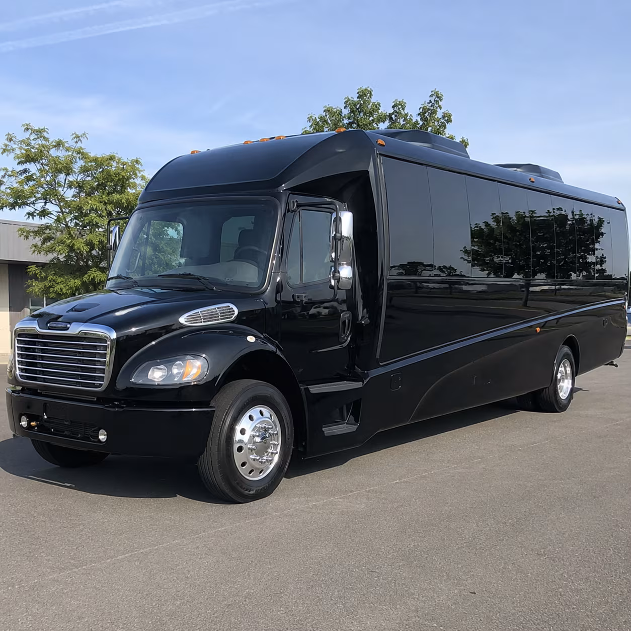 parma 28 passenger minibus
