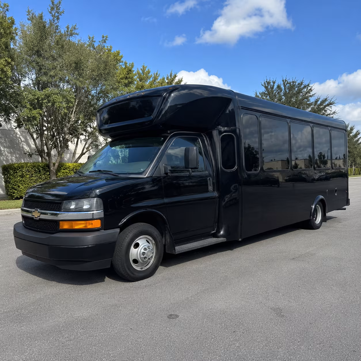 quincea n era sweet 16 party bus rental