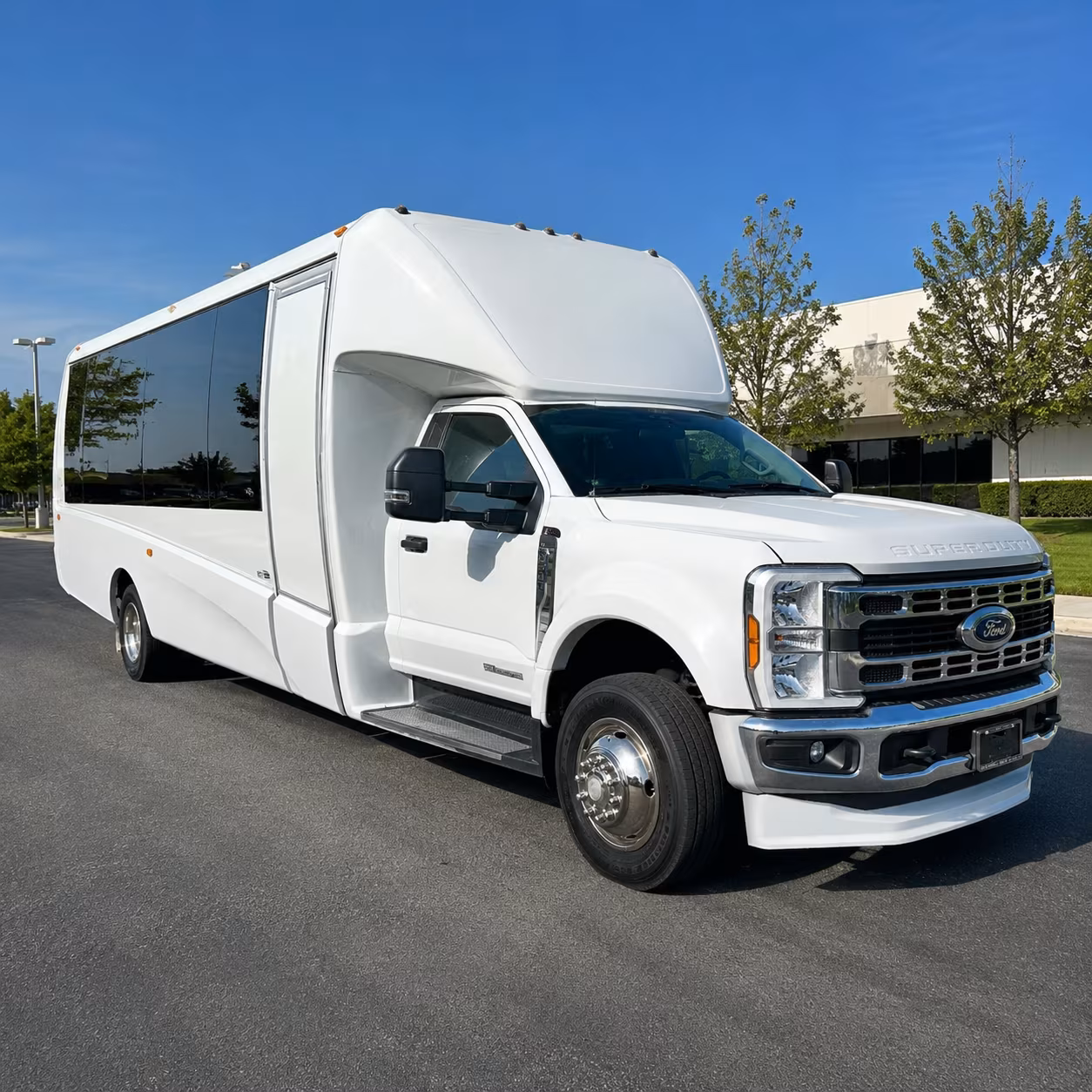wedding and rehearsal dinner buses in parma